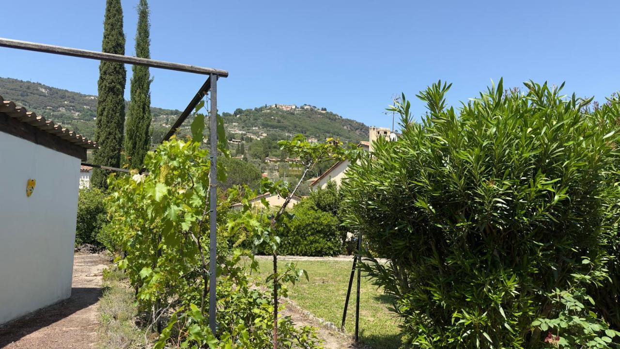 Villa Entiere Au Calme Dans Village Provencal Peymeinade Exteriör bild